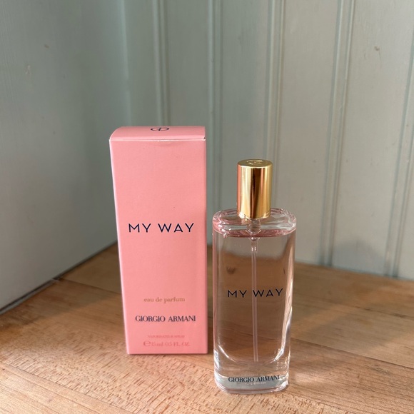 NWB Giorgio Armani My Way EDP 0.5 oz - Picture 2 of 2